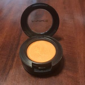 MAC Fab & Flashy Frost Eye Shadow
